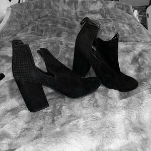 Women's Steve Madden Black Suede Ankle Boots Size 7.5